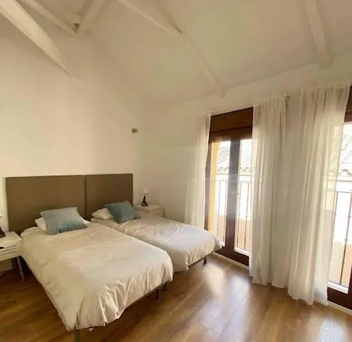 ático En Con Terraza * Toledo